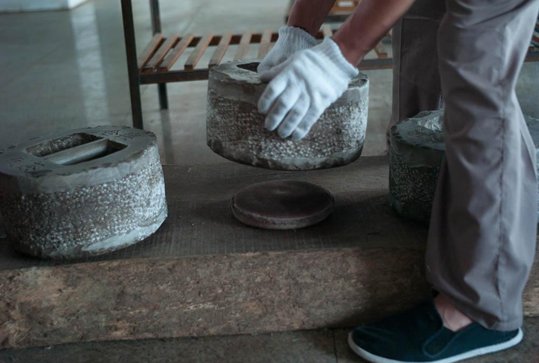 Pressing-puerh-tea10.jpg